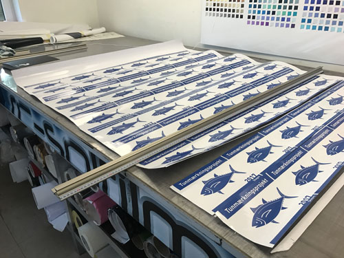 Klistermaerker-forside-kasse