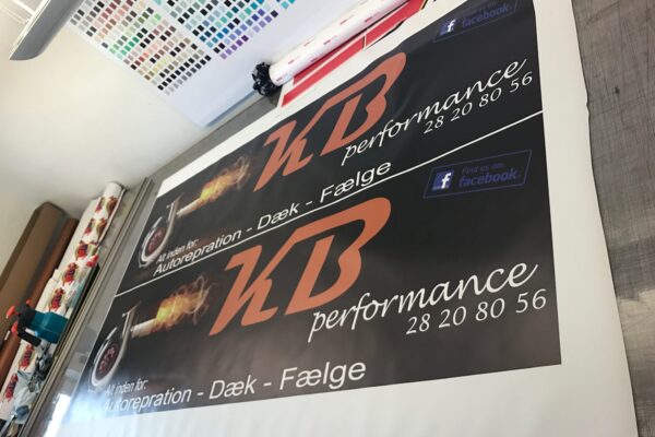 01620a8a810e2cd81a9fa0d3ef7995e542f7db2319